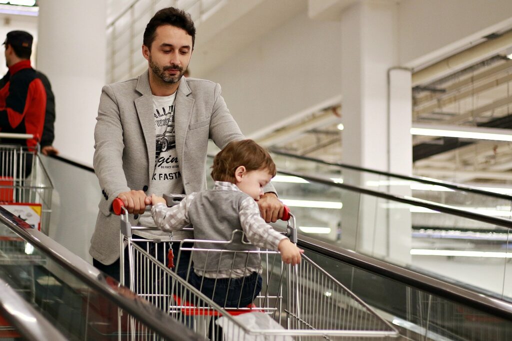 Finanz-Fit von Klein auf: Wie Eltern die finanzielle Bildung ihrer Kinder fördern können auf geldsparblogger.de