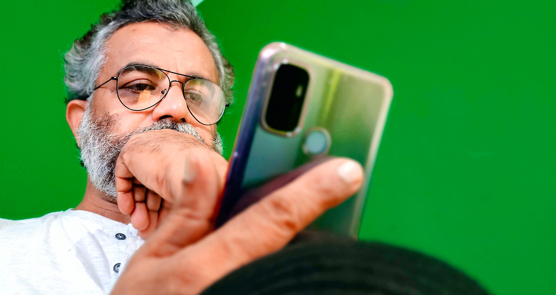 Handy kaputt: Wann Reparatur oder Ersatz günstiger ist auf geldsparblogger.de